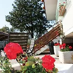 Bed & Breakfast Oasi Di Francesca 3*