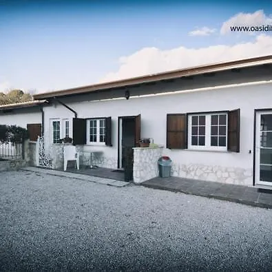 Oasi Di Francesca Oda ve Kahvaltı Pontinia