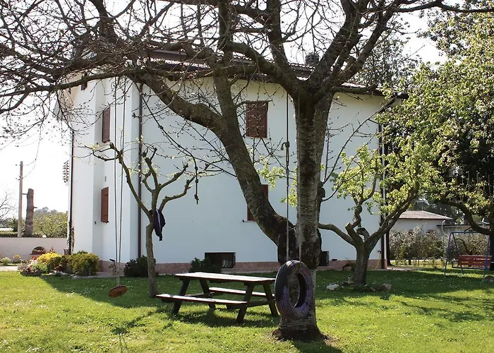Oasi Di Francesca לינה וארוחת בוקר 3*